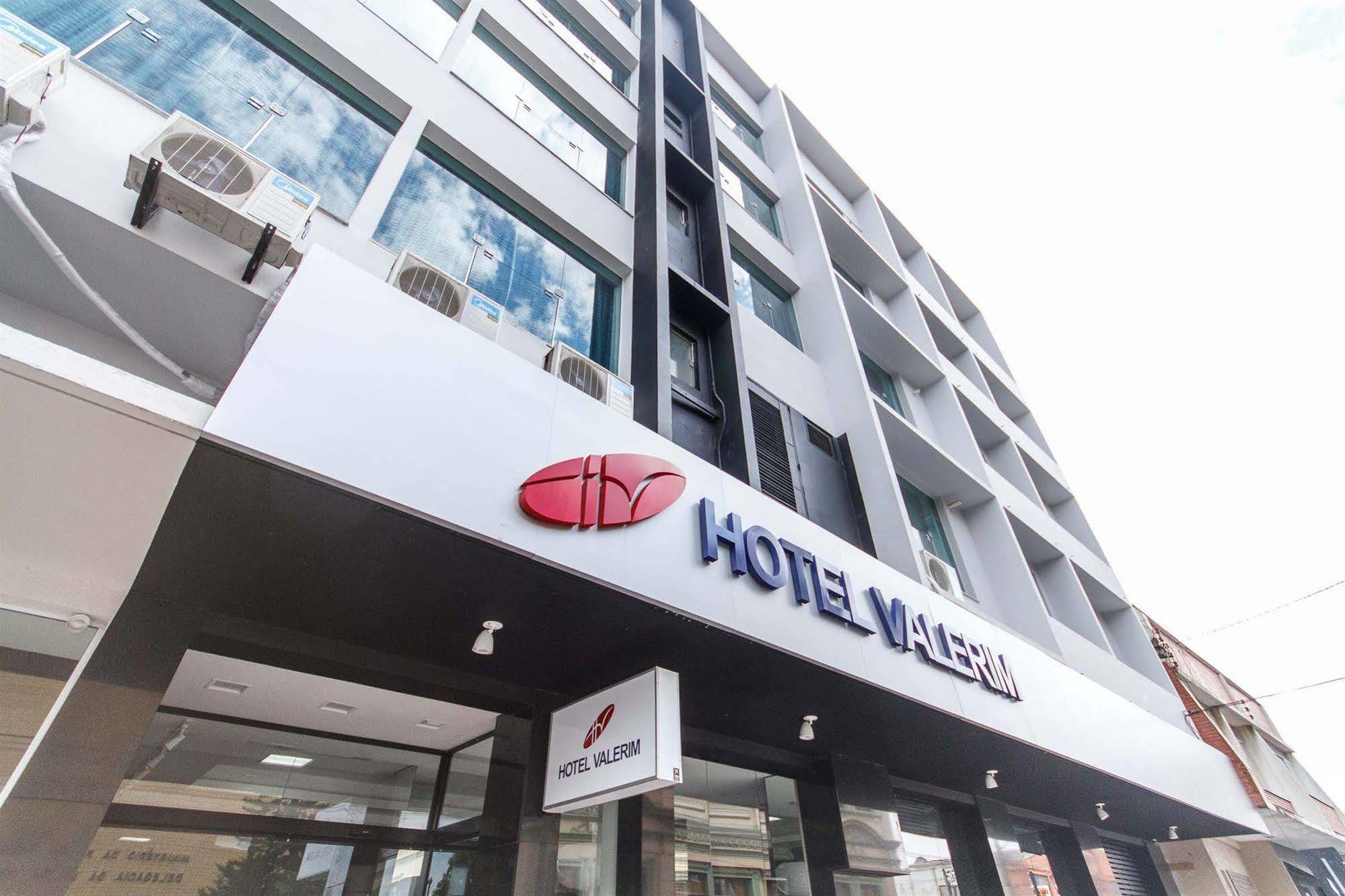 Hotel Valerim Itajai / Navegantes Buitenkant foto