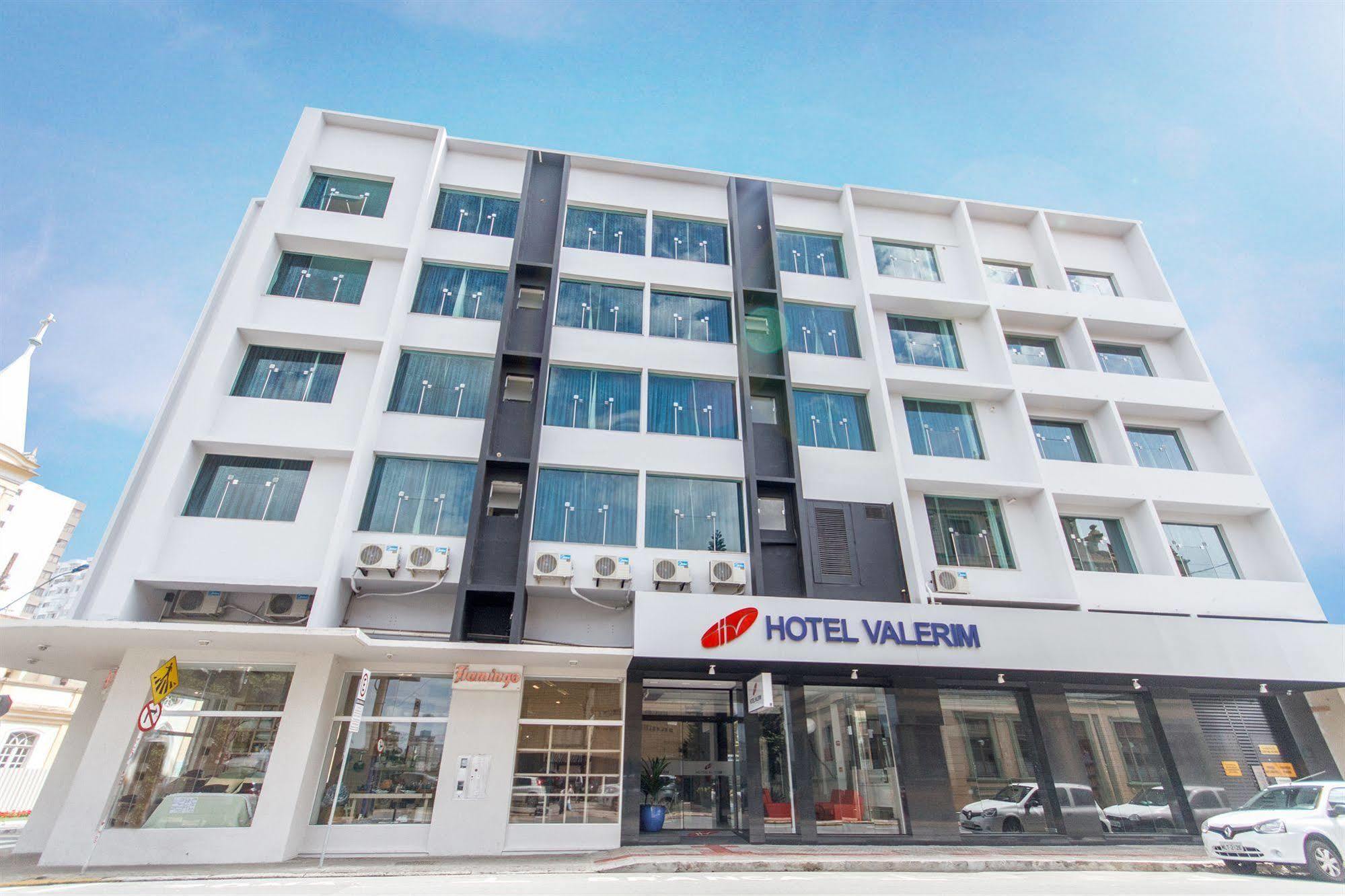 Hotel Valerim Itajai / Navegantes Buitenkant foto