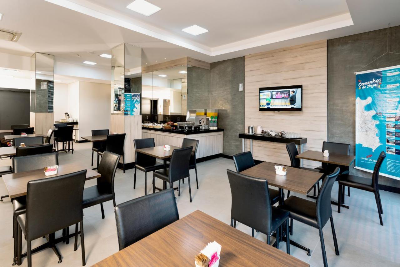Hotel Valerim Itajai / Navegantes Buitenkant foto
